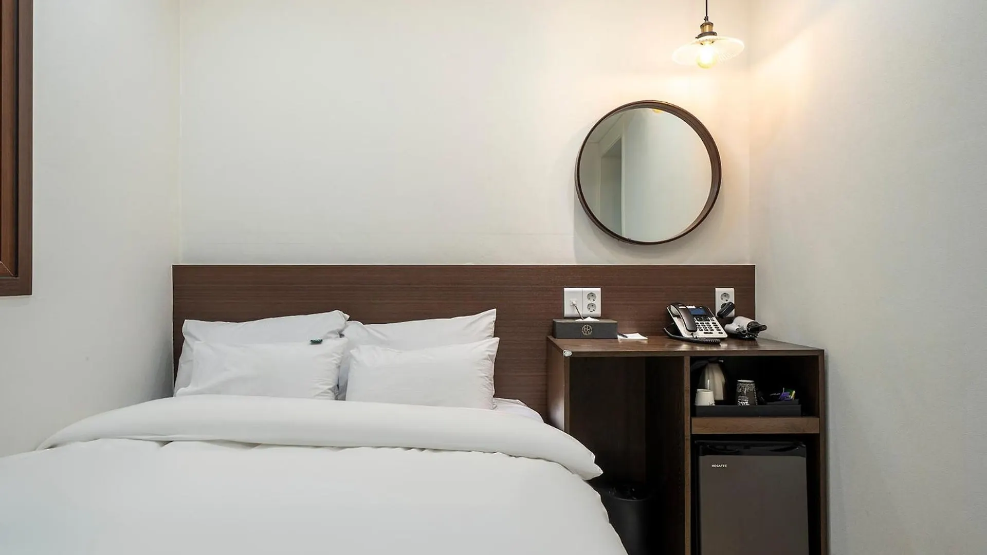Incheon Bupyeong Hotel Chosunjang South Korea